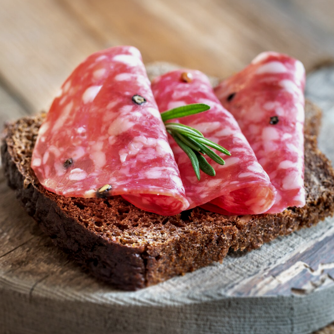 Black Pepper Uncured Genoa Salami