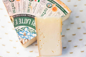 Fontina Val D'Aosta DOP (Raw) (Val d'Aosta)