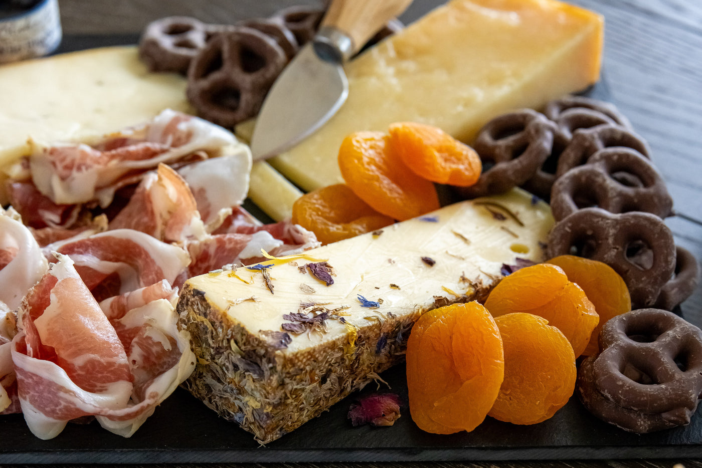 Get FREE artisan cheese & jam pairings for life.